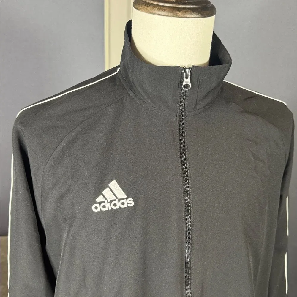 Adidas Men’s Full Zip Black Athletic Jacket Lightweight Size M RARE SAMPLE NEW